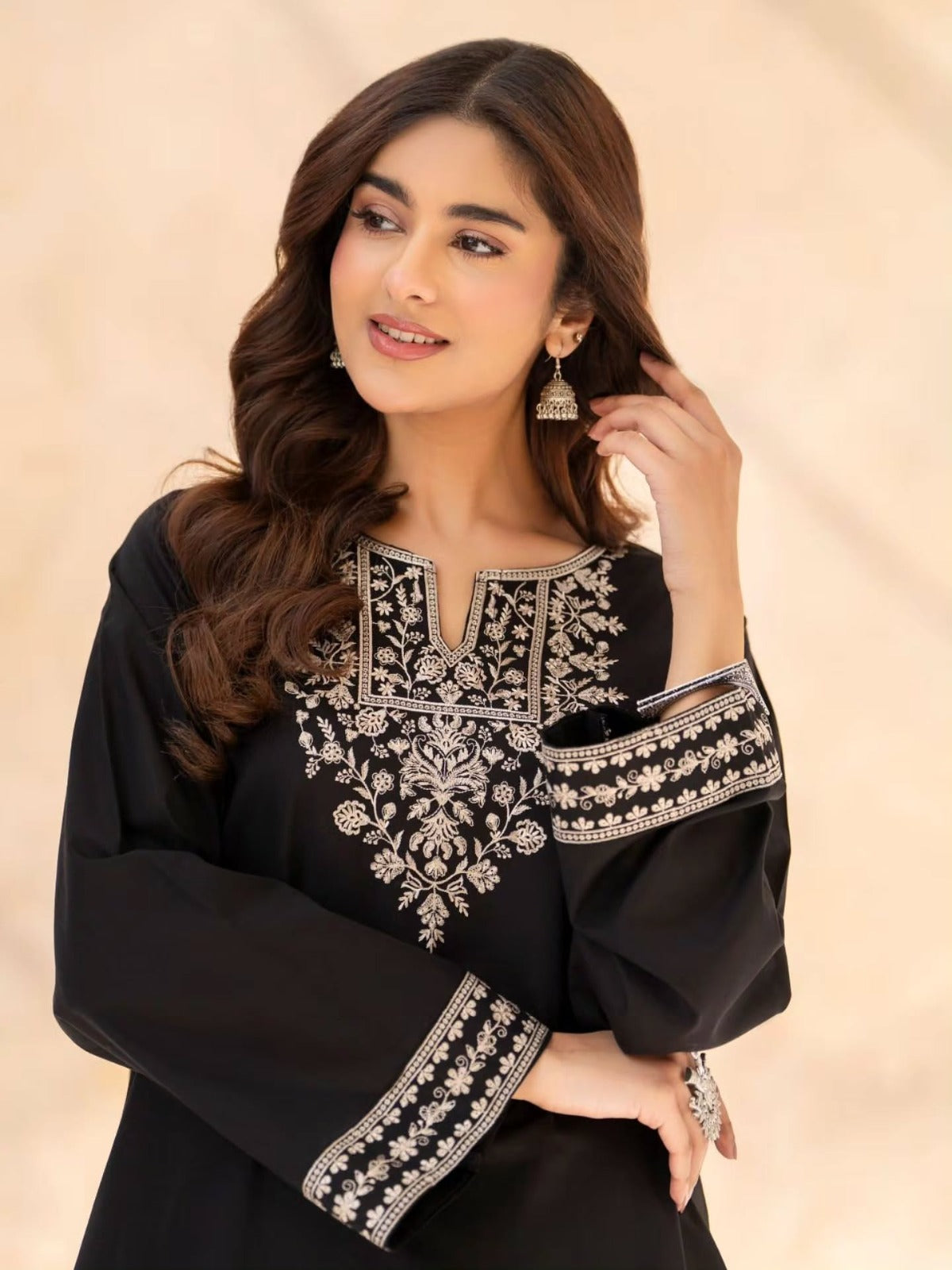 Siyahi Emb 2pc