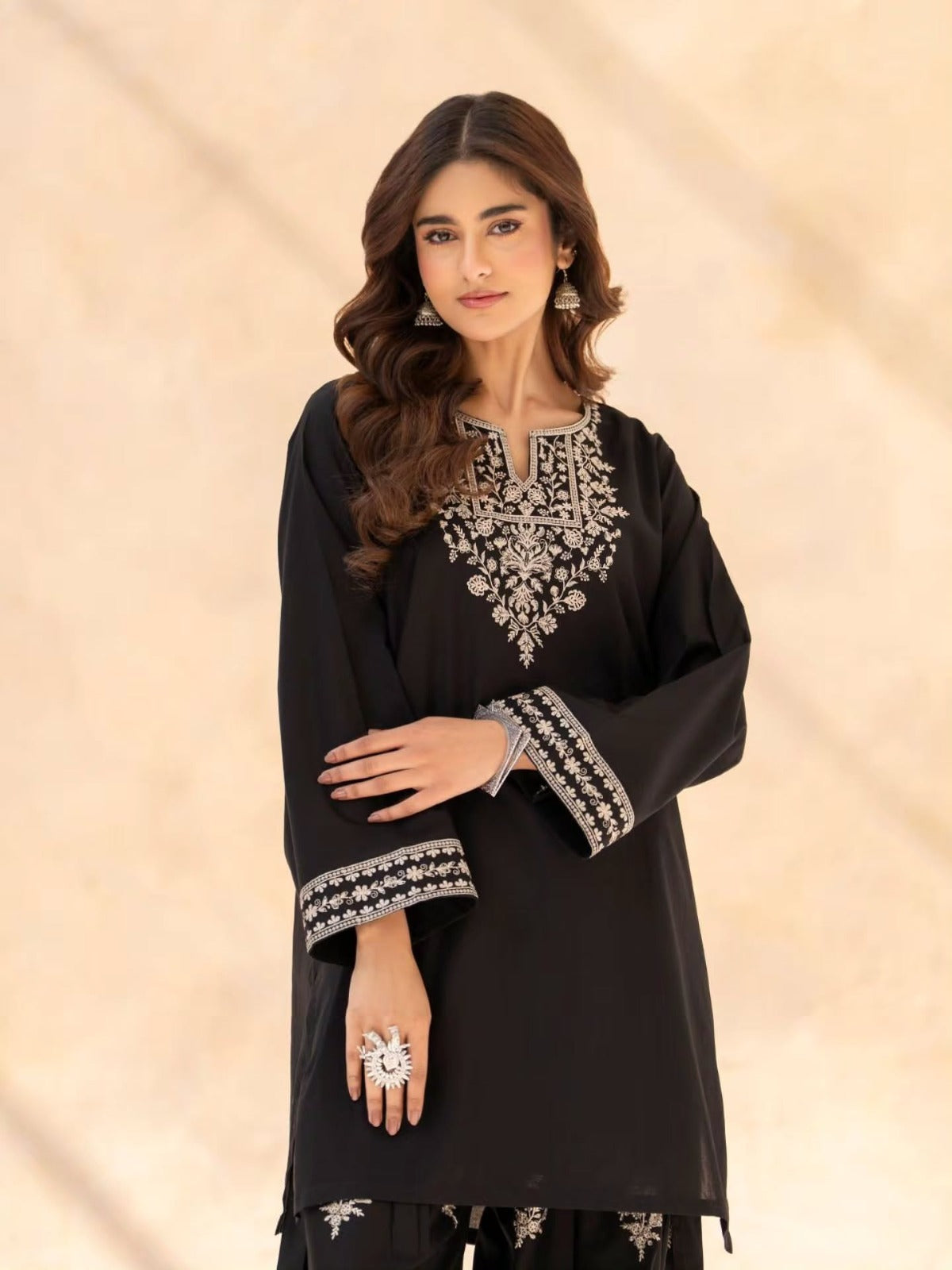 Siyahi Emb 2pc